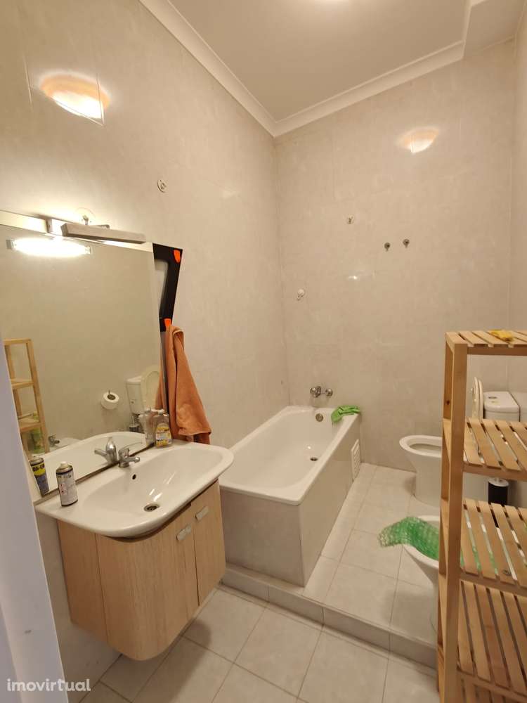 Quarto, Arroios, Rua Escola de Medicina Veterinária - Grande imagem: 3/12