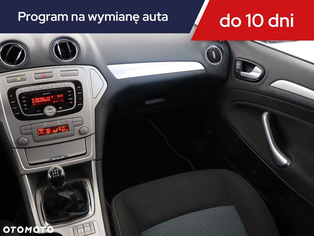 Ford Mondeo SW - 10