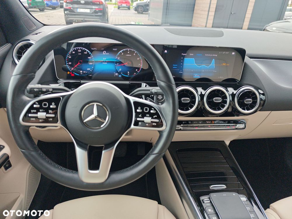 Mercedes-Benz GLA 200 mHEV 7G-DCT - 14
