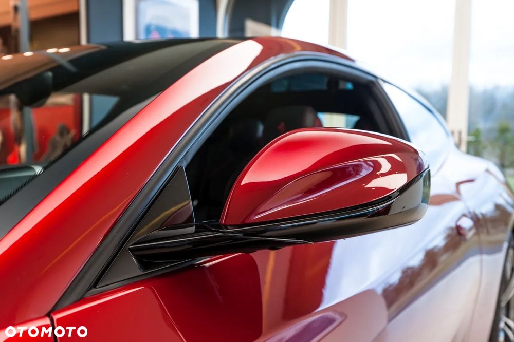 Ferrari GTC4Lusso - 14