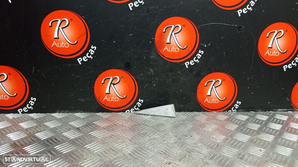 Piscas Guarda Lamas F.E Volvo V70 Ii (285) - 1