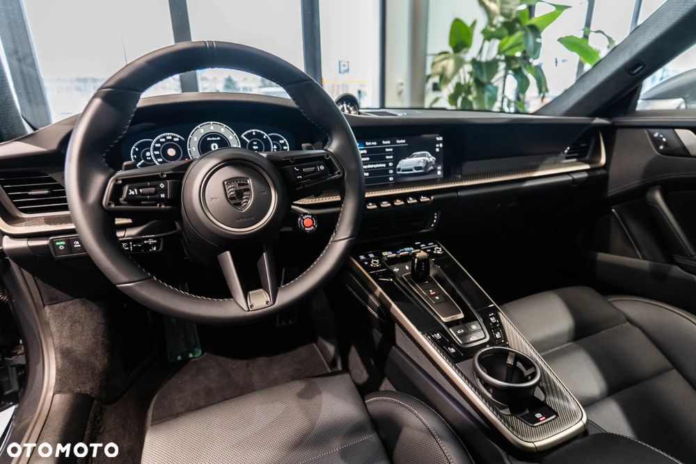 Porsche 911 Turbo S - 10