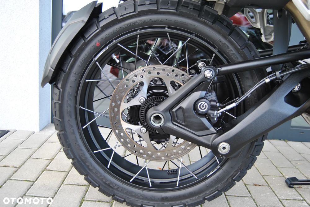Triumph Tiger - 38