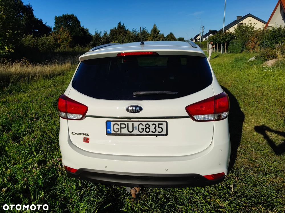 Kia Carens 1.6 GDI L - 13