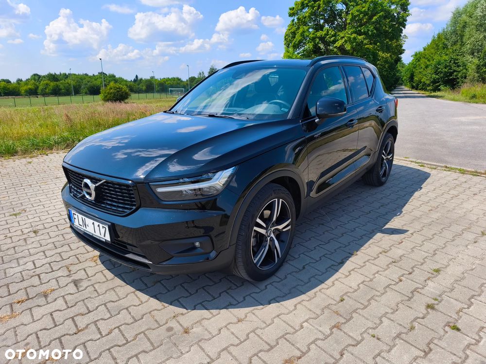 Volvo XC 40 B4 B R-Design - 1