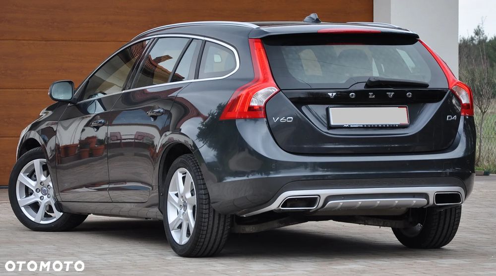 Volvo V60 D4 - 8