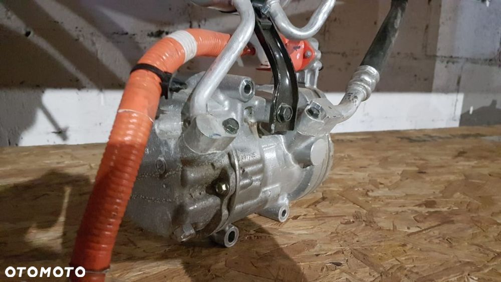NISSAN LEAF II ZE1 KOMPRESOR SPRĘŻARKA KLIMATYZACJI 926005SA1A - 6