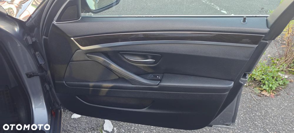 BMW Seria 5 - 14