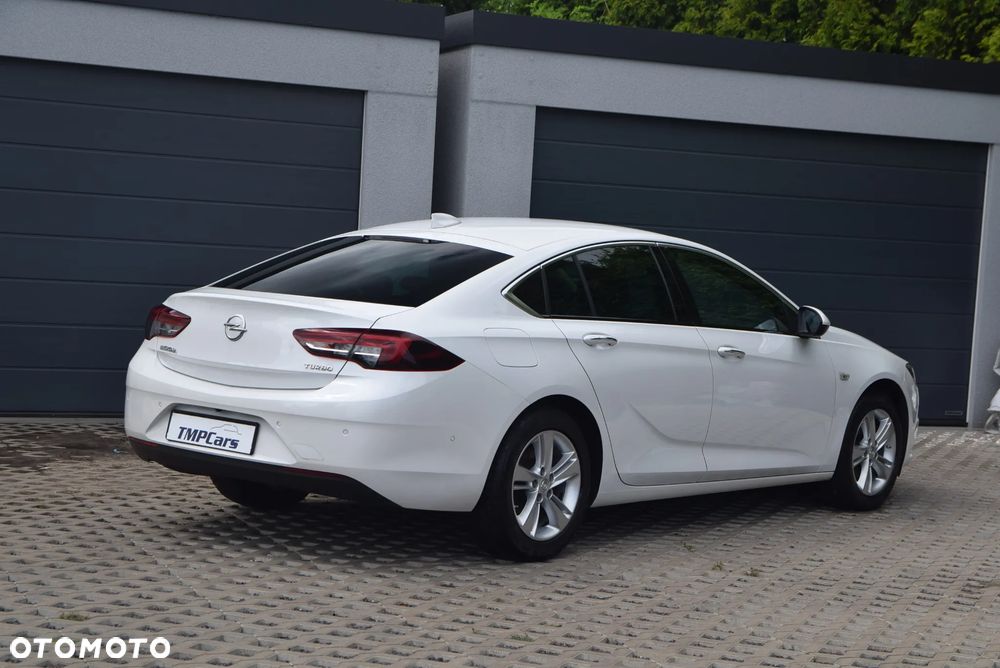 Opel Insignia 1.5 T Elite S&S - 23