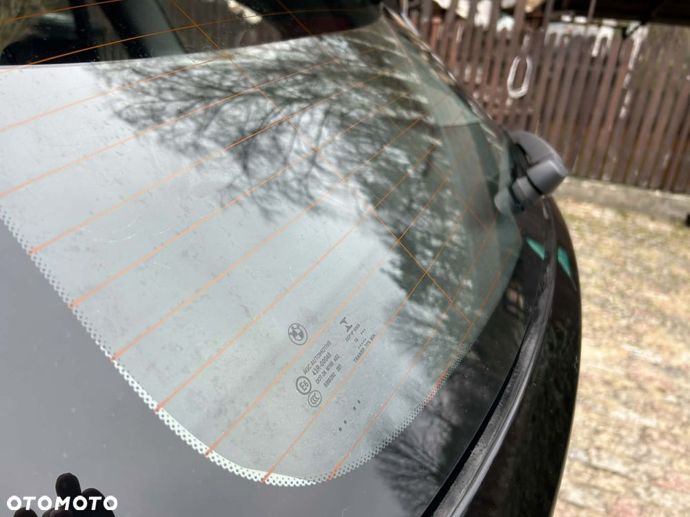 BMW X1 sDrive18i - 13