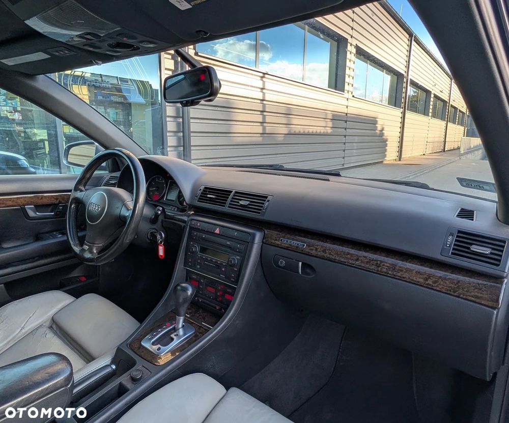 Audi S4 Limousine - 14