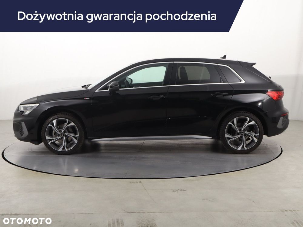 Audi A3 Sportback - 4