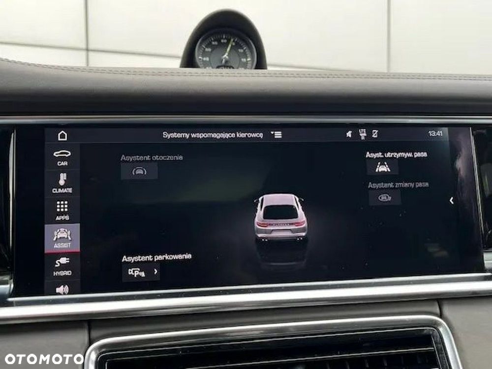 Porsche Panamera - 30