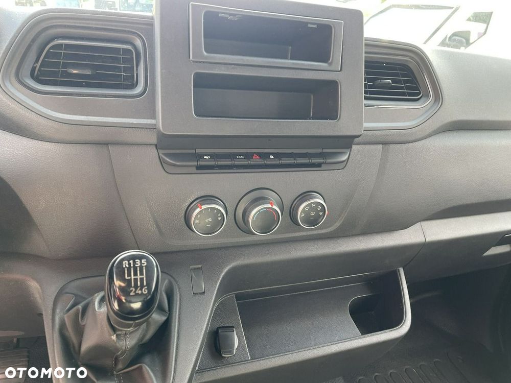 Renault Master - 12