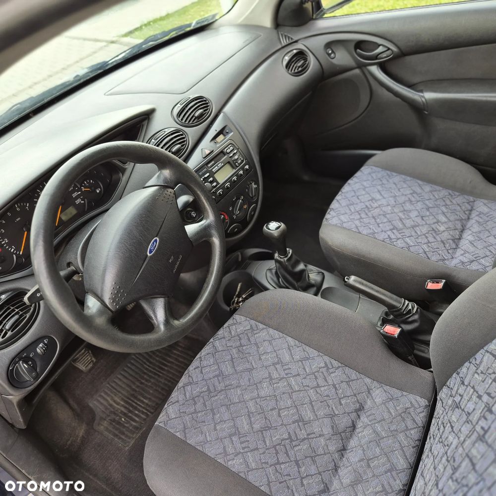 Ford Focus 1.4 Trend - 7