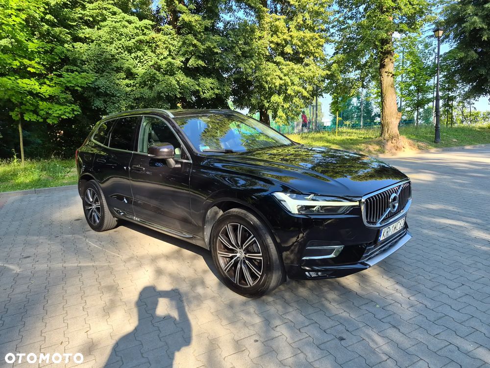 Volvo XC 60 B4 D AWD Momentum Pro - 24