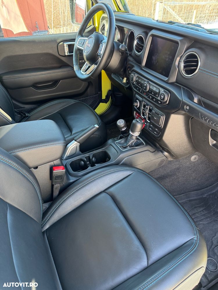 Jeep Wrangler - 6