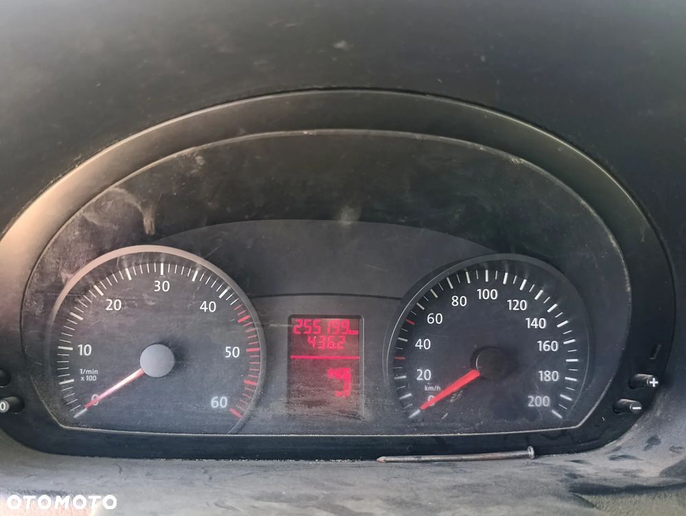 Volkswagen Crafter - 14