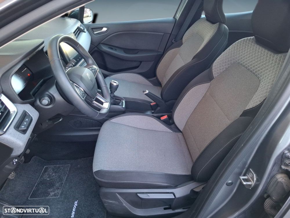 Renault Clio 1.0 TCe Evolution Bi-Fuel - 11