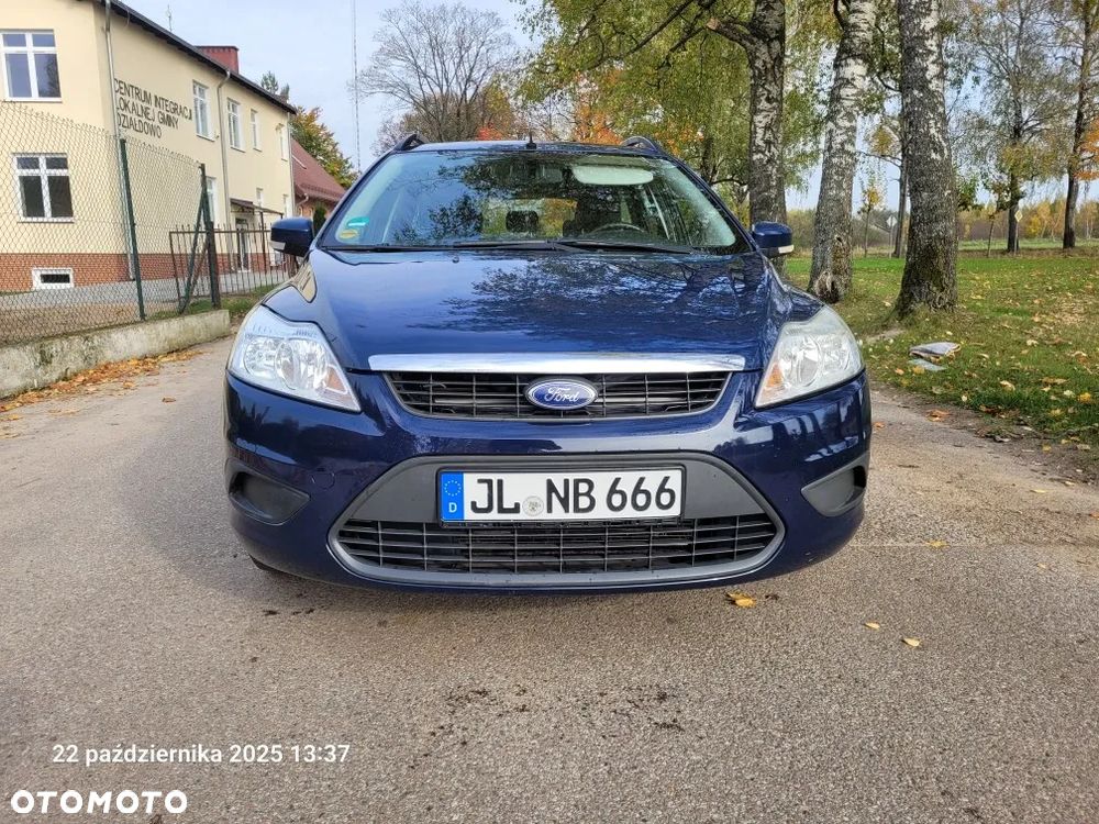 Ford Focus 1.4 16V Ambiente - 2
