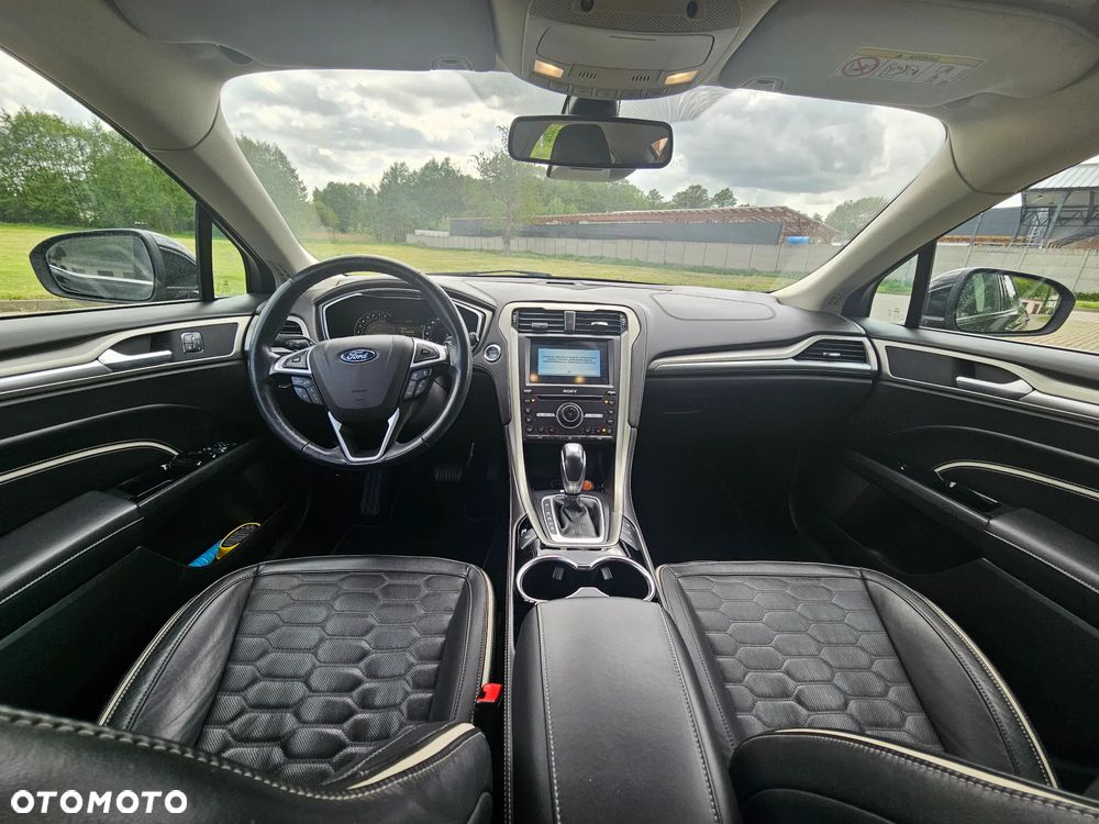 Ford Mondeo Vignale 2.0 EcoBoost - 9