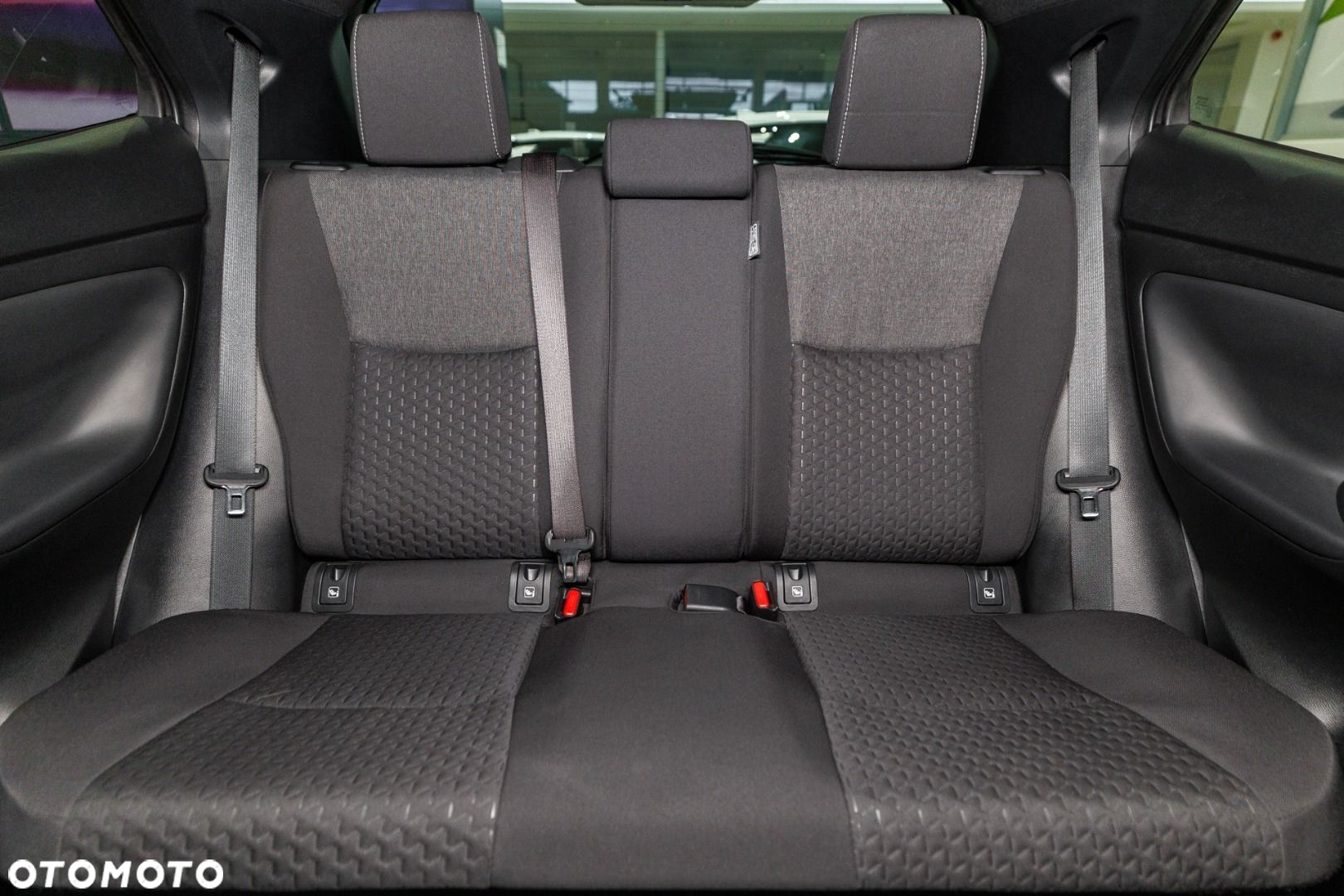 Toyota Yaris Cross Hybrid 1.5 Style AWD - 18