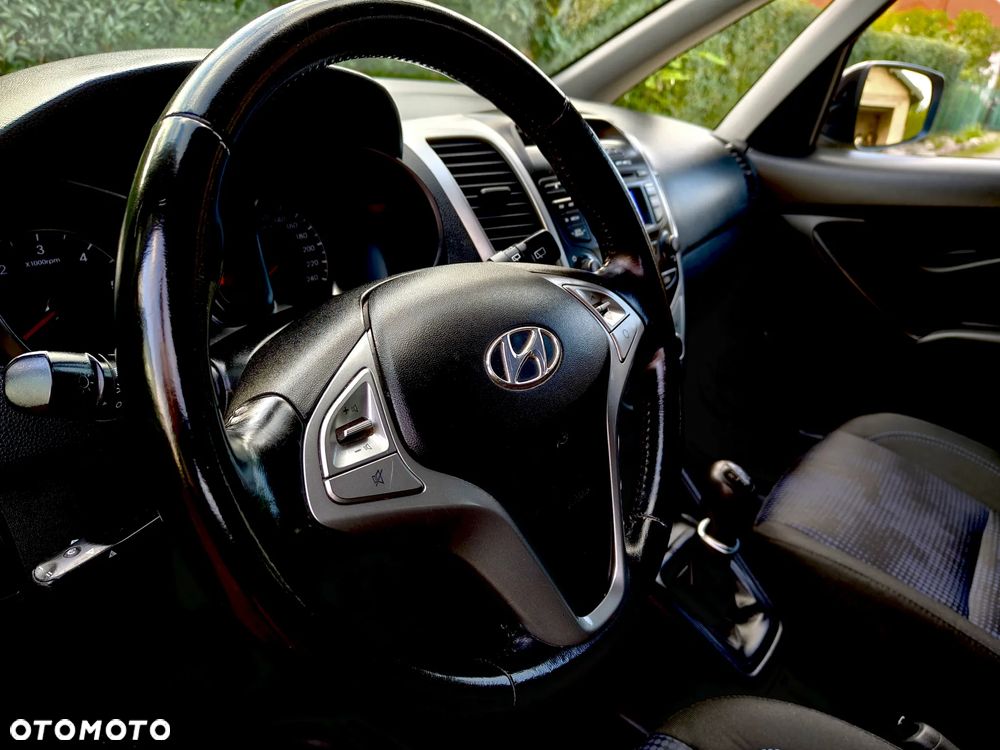 Hyundai ix20 - 20