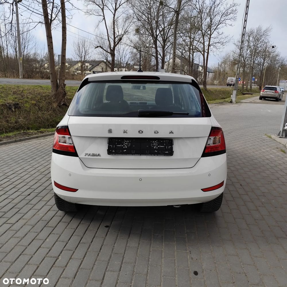 Skoda Fabia 1.0 MPI Active - 7