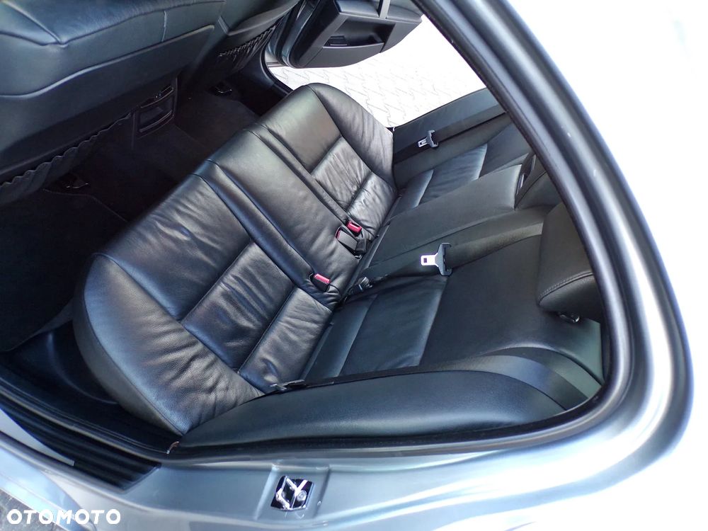 BMW Seria 5 - 29