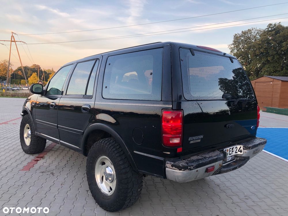 Ford Expedition - 6