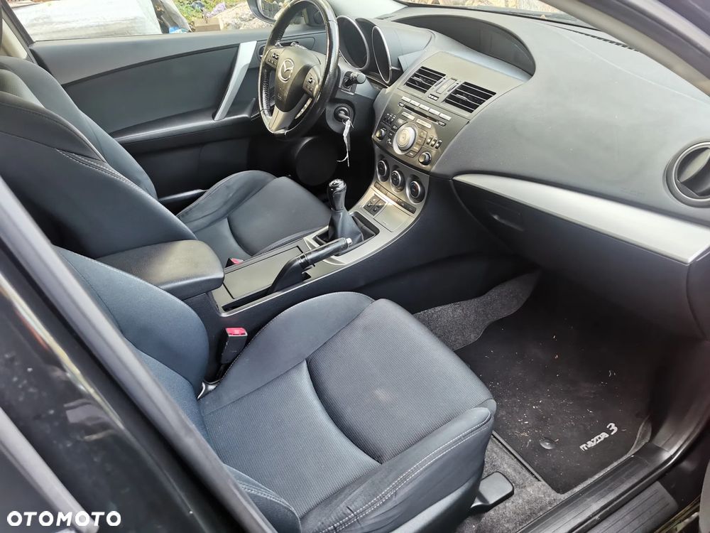 Mazda 3 - 7