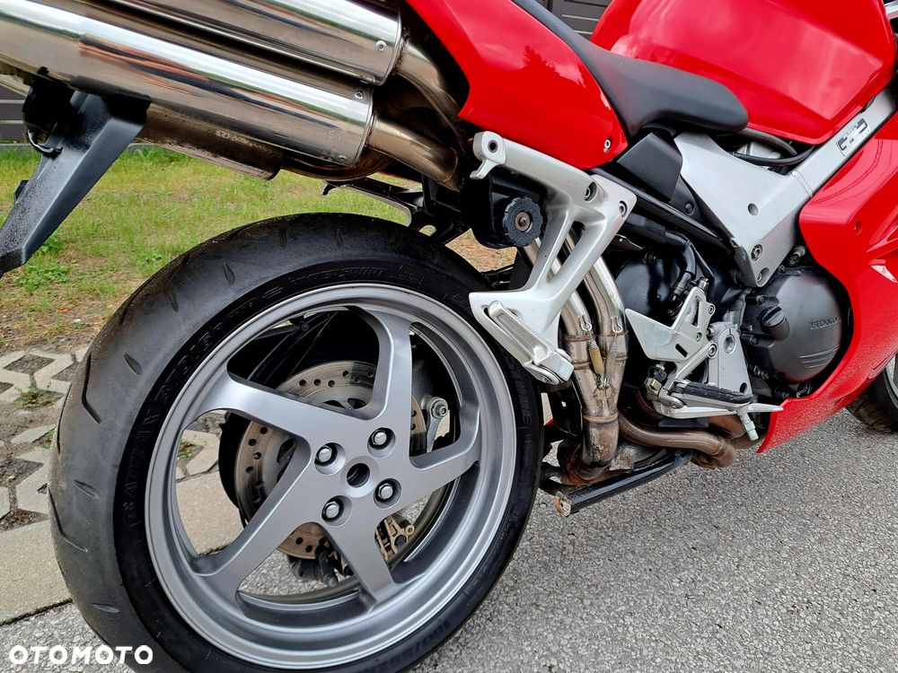 Honda VFR - 5