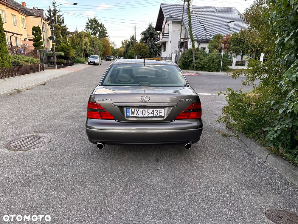 Lexus LS Prestige - 4