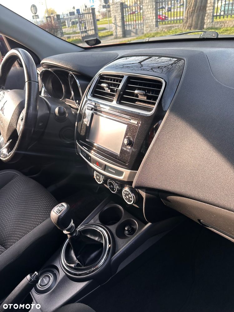 Mitsubishi ASX 1.6 DI-D 4WD Plus - 31