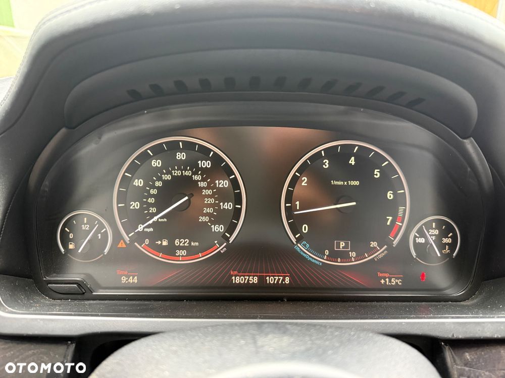 BMW Seria 7 750i L - 2