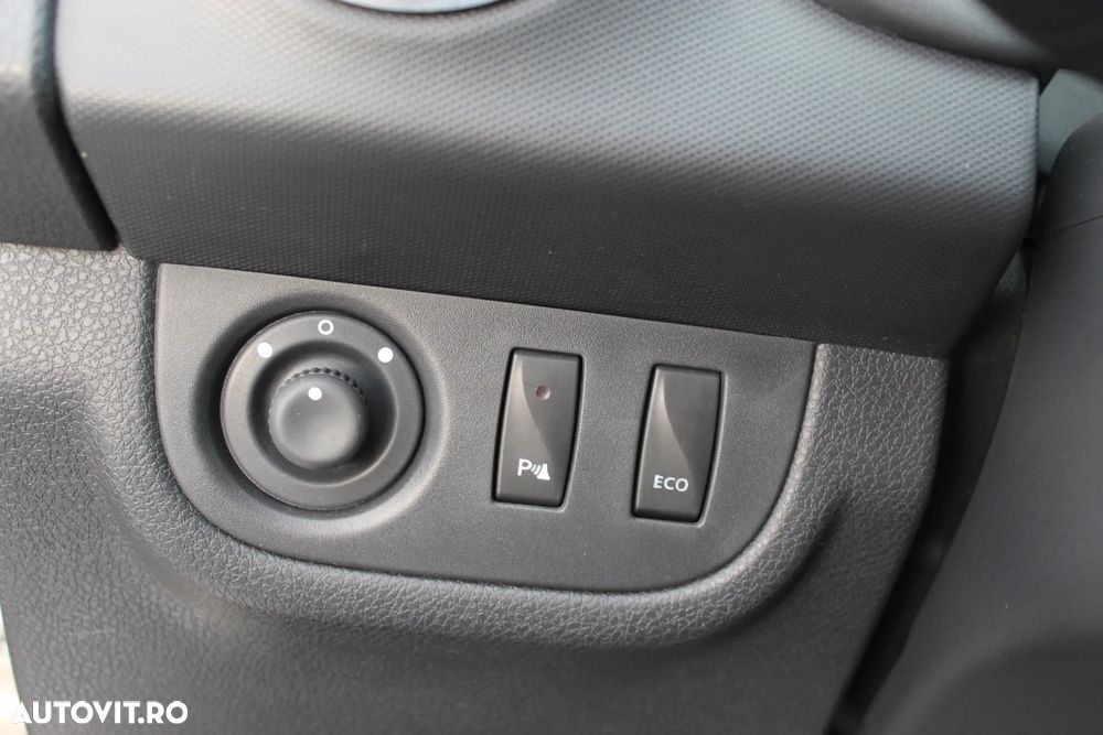 DACIA Logan 2013 — imagine 16