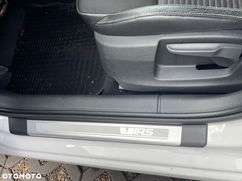 Skoda Octavia 2.0 TDI DSG RS - 11