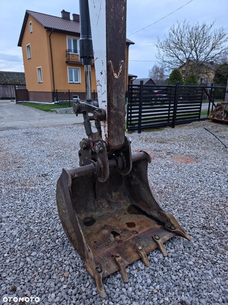 Bobcat E80 - 11