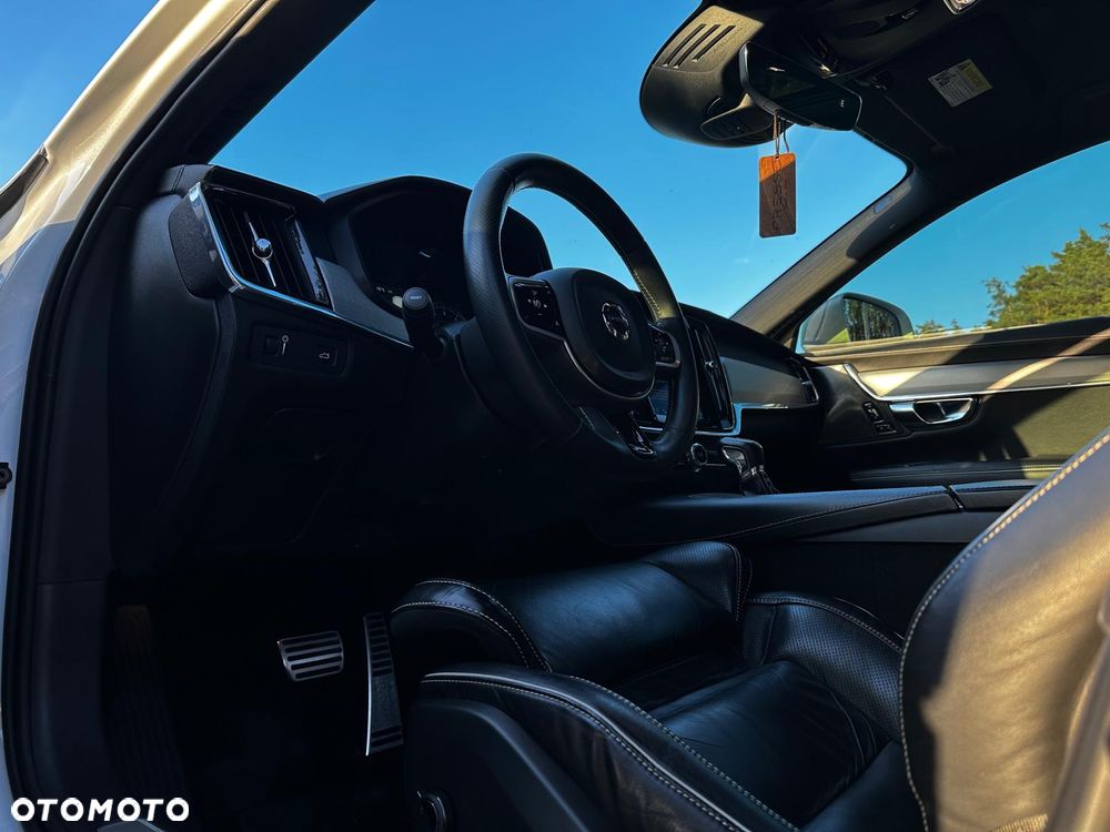 Volvo V90 T5 Geartronic R Design - 34