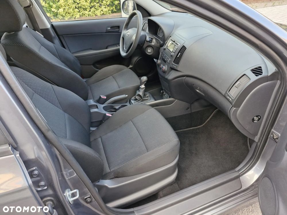 Hyundai i30 1.4 Classic - 8