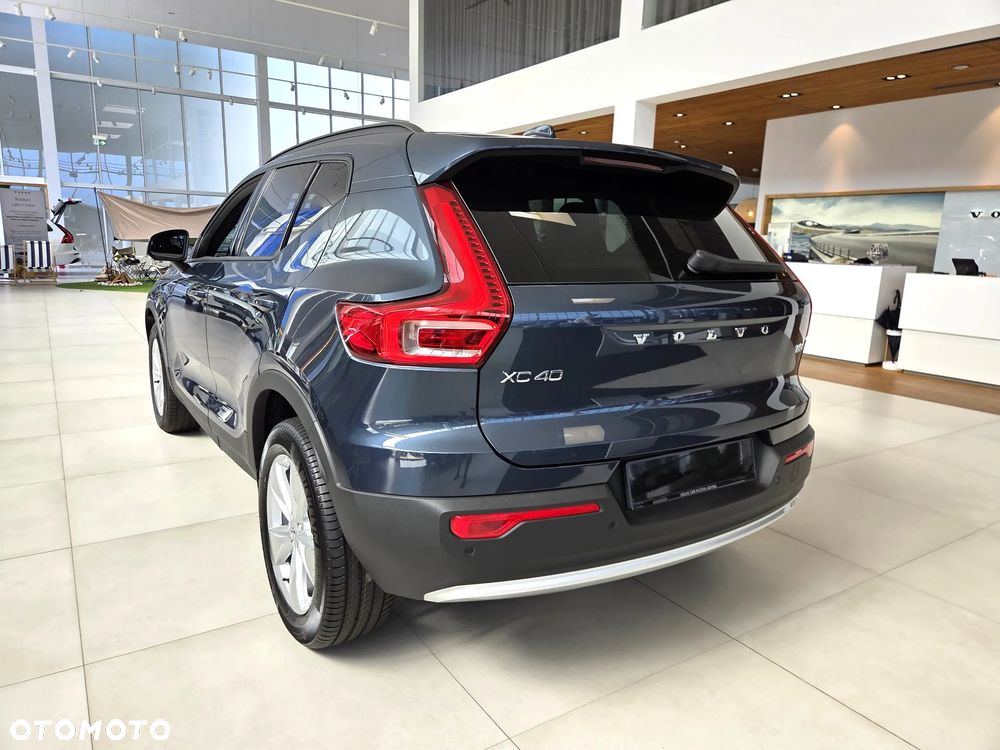 Volvo XC 40 B3 Core - 6
