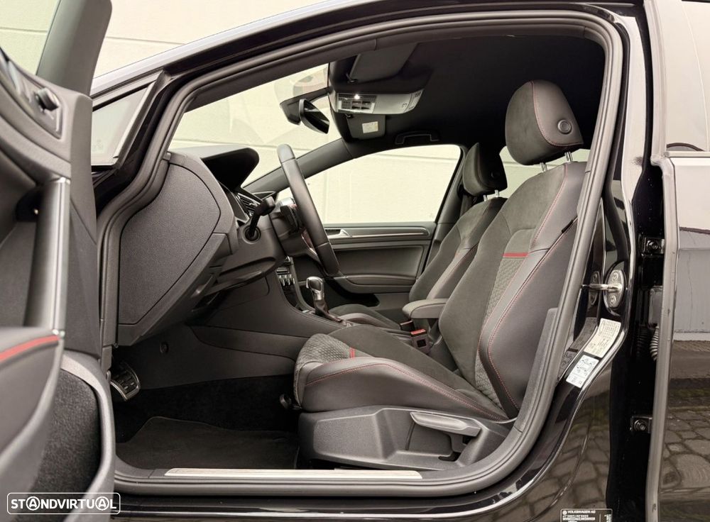 VW Golf 2.0 TSI GTI DSG Performance - 12