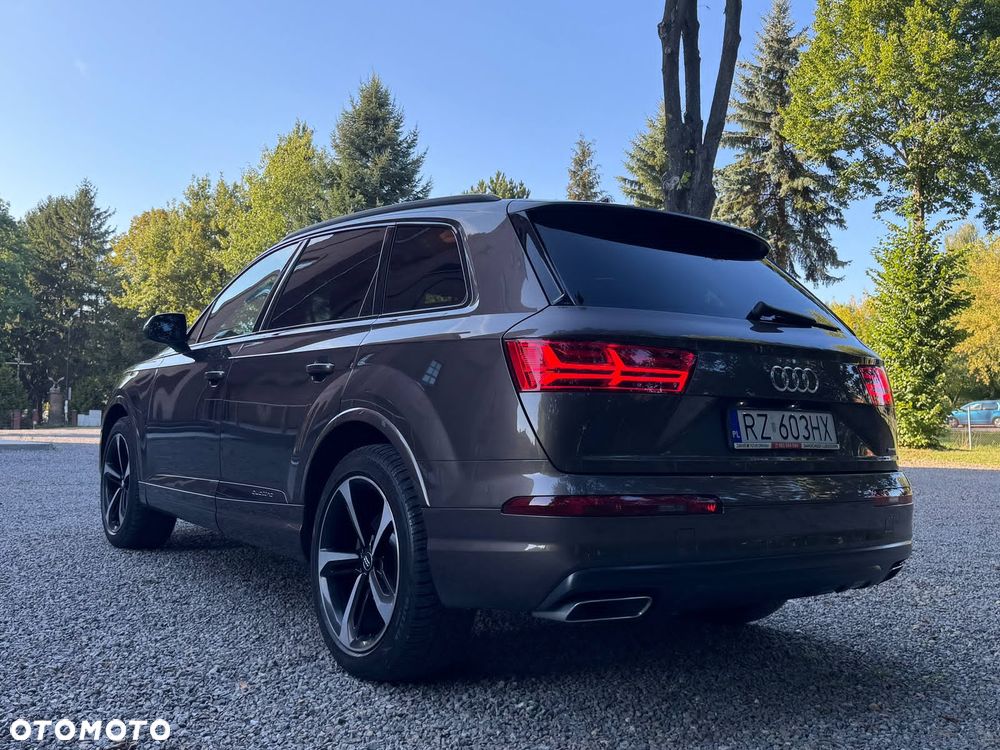Audi Q7 - 18