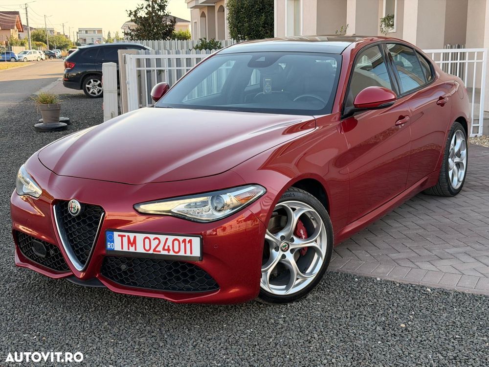 Alfa Romeo Giulia 2.0 Turbo AWD AT8 Veloce - 1