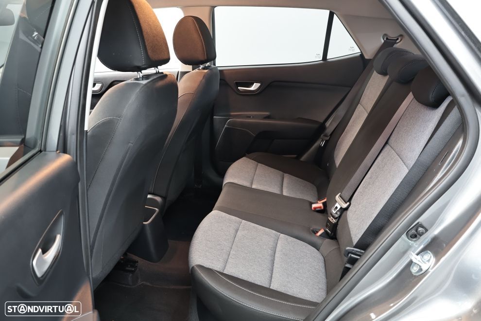 Kia Stonic - 25