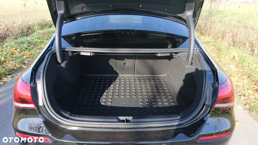 Mercedes-Benz Klasa A 250 Style 7G-DCT - 16