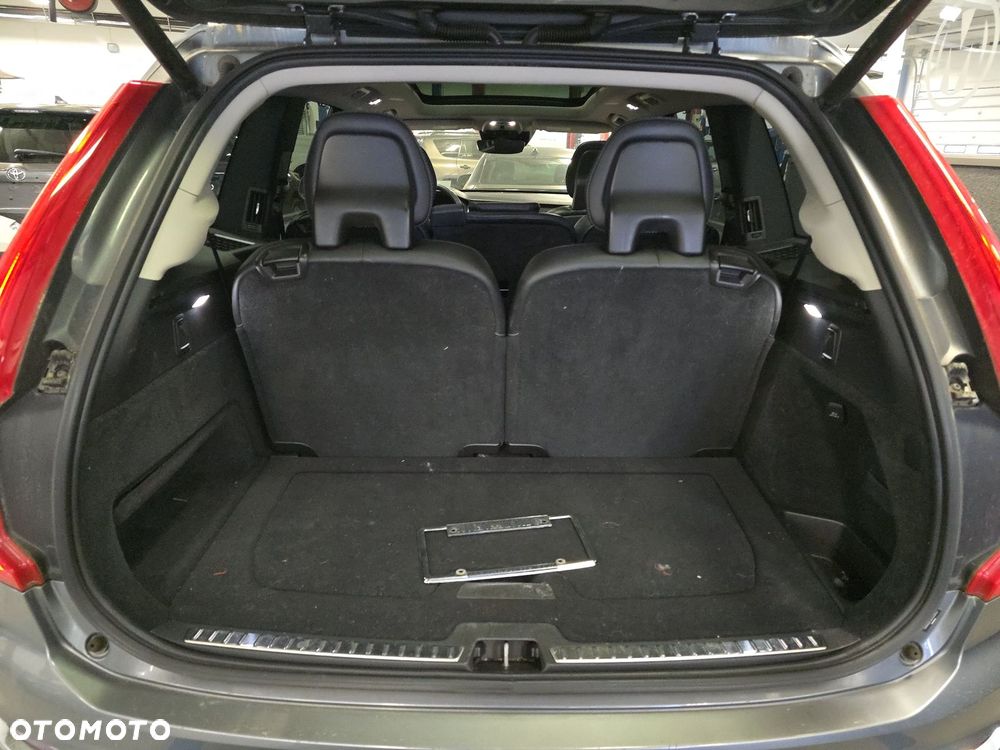 Volvo XC 90 T6 AWD Momentum 7os - 9