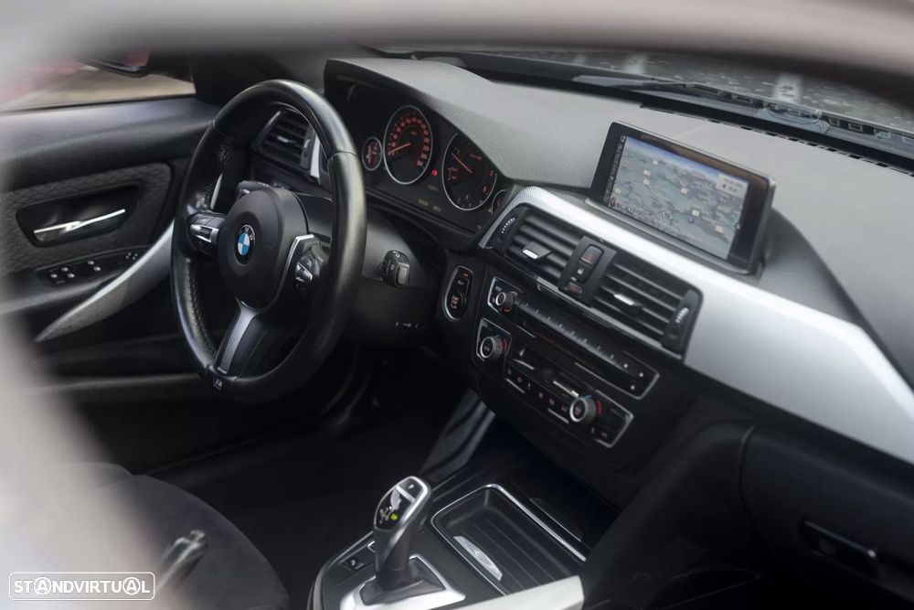 BMW 320 d Auto Pack M - 18