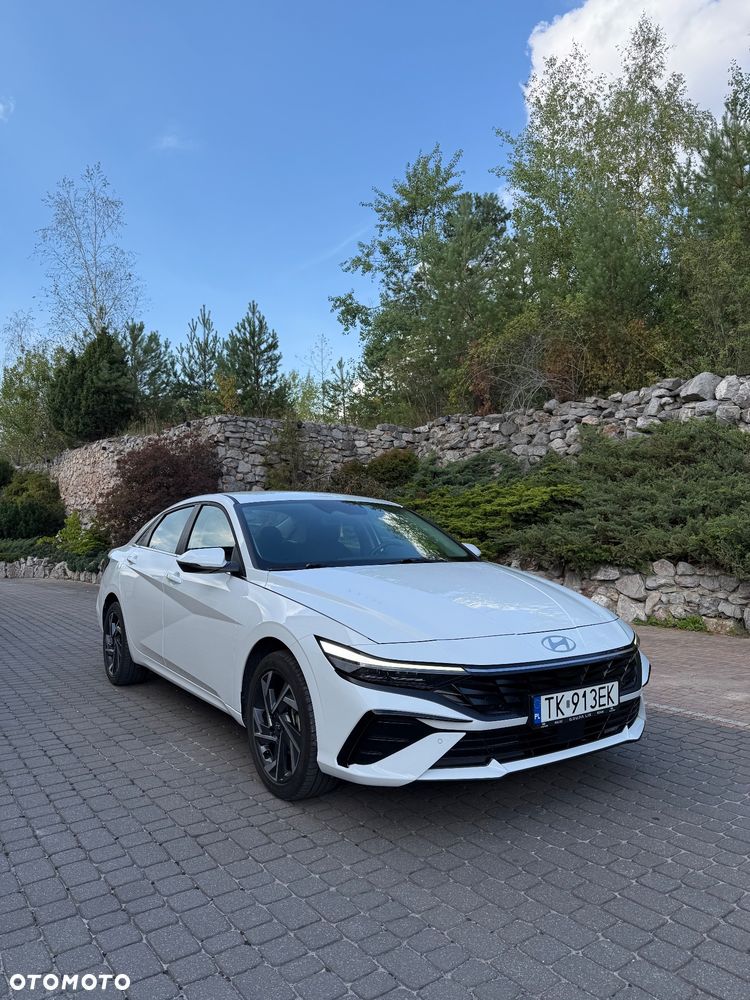 Hyundai Elantra 1.6 Smart - 4
