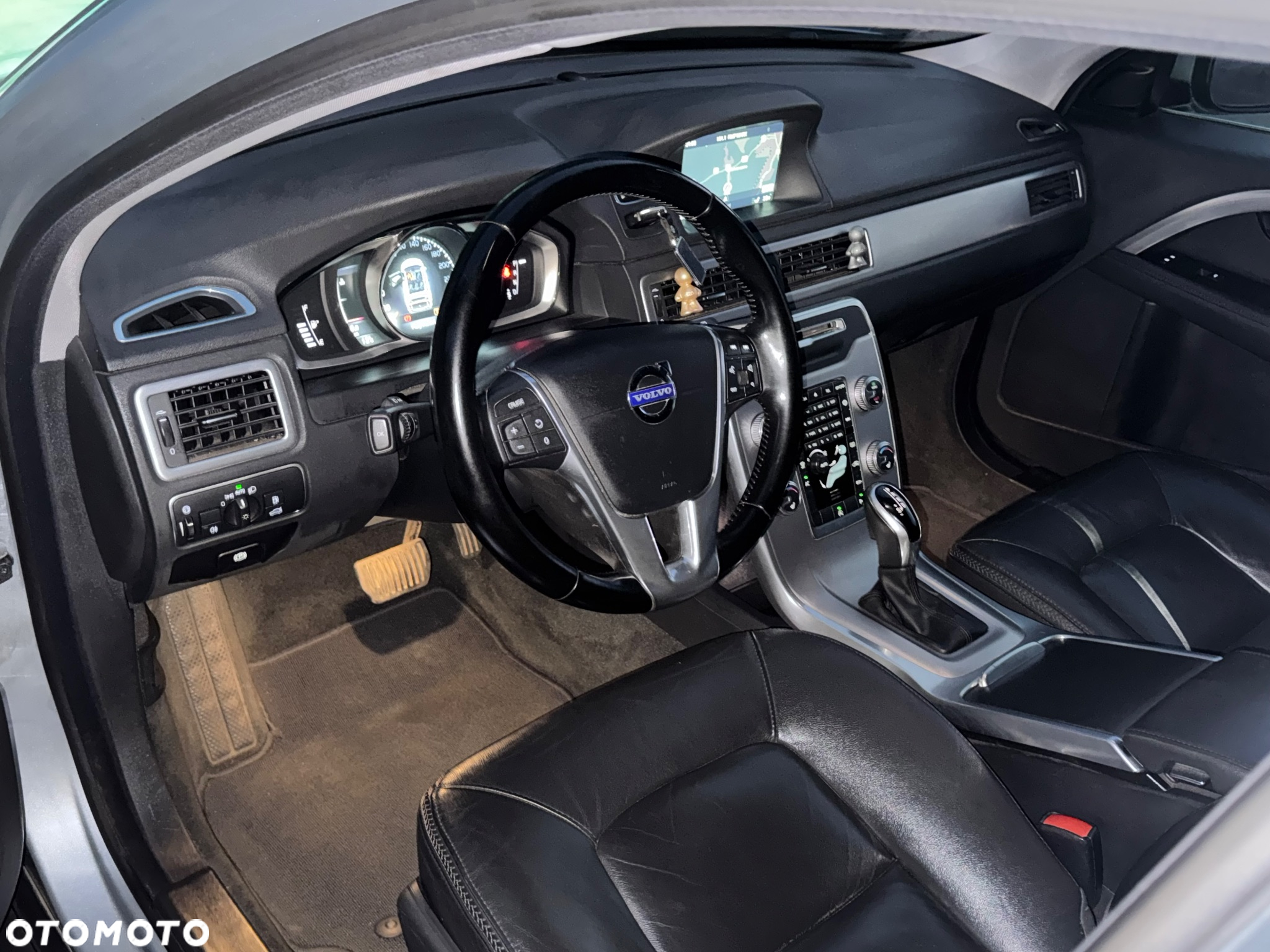 Volvo XC 70 - 21